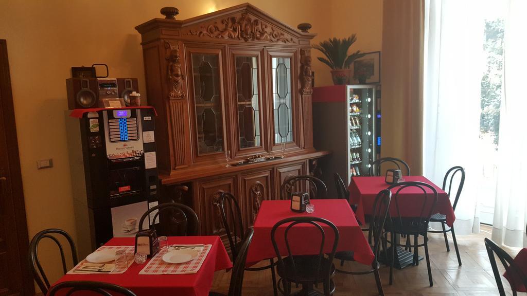 Royal Suite Генуа Екстериор снимка